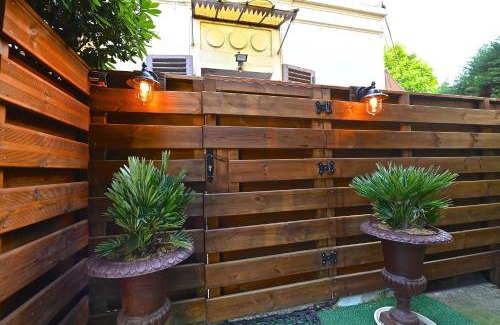 Prado - Republique Apartment | Cité Saint Paul Terrasse Parking Clim Wifi Sauna