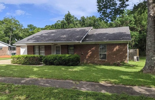 Northeast Pensacola House | Citadel~quiet~centrally located
