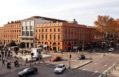 Les Chalets - Saint-Aubin - Saint-Etienne Hotel | Citiz Hotel