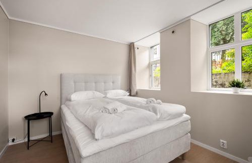 Nygard Apartment | City Apartment I Short Walk to Sights