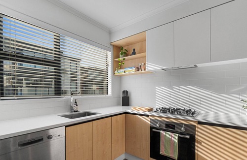 Hamilton Cottage | City Break - Hamilton Holiday Home