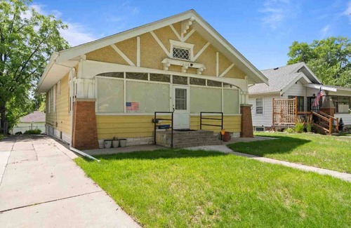 Great Falls House | City Cabin Retreat Ground Suite