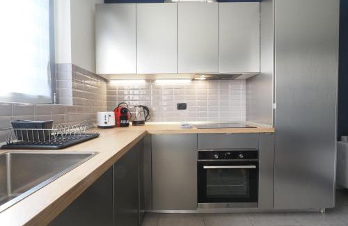 Stazione Apartment | CITY CENTER - Modern flat with FREE PARKING and WIFI - Apt A