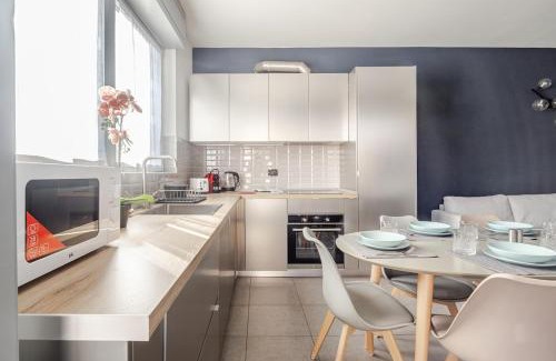 Stazione Apartment | CITY CENTER - Modern flat with FREE PARKING and WIFI - Apt A