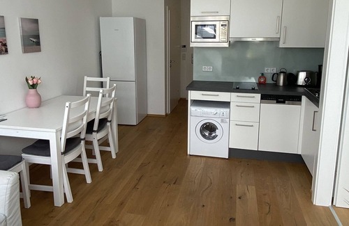 Altlerchenfeld Apartment | City-Center Rooftop Apartment