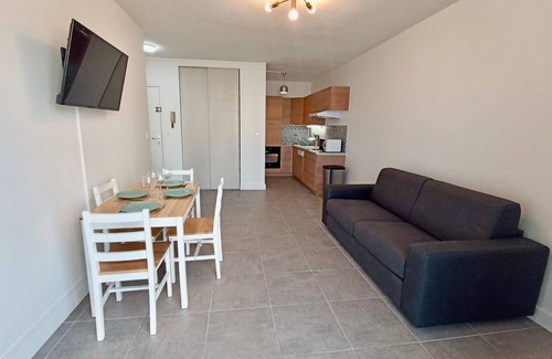 Sete Apartment | City center T2 apartment, private parking, pets allowed