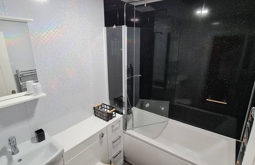 Central Aberdeen Apartment | City Centre Apartment - Very Quiet & Pet Friendly 🐾