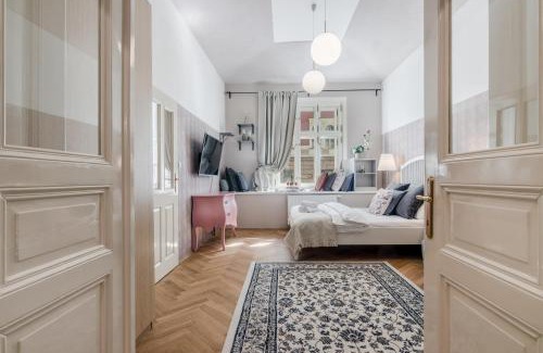 Zizkov Apartment | City centre Apartment Prague by Michal&Friends