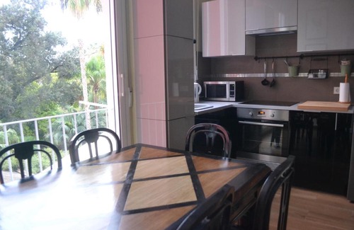 El Botanic Apartment | City centre, Garden view, WiFi