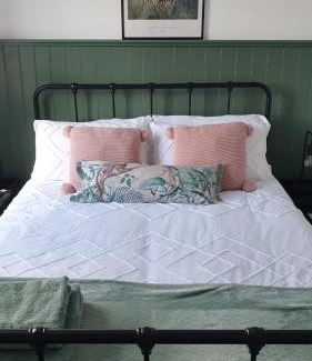 Lincoln House | City Cottage