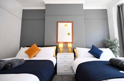Heaton Apartment | City Delight, Free Parking