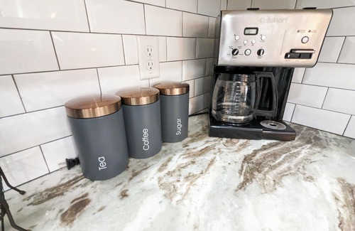 East Tampa House | City getaway modern house