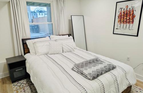 Edgewood Apartment | City Hopper!