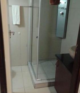 Braamfontein Apartment | City living near Nelson Mandela bridge & Wits Uni