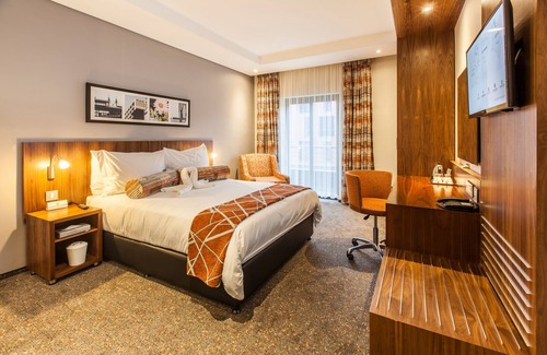 Newtown Hotel | City Lodge Hotel Newtown