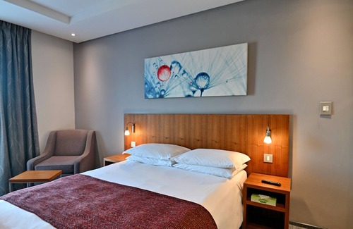 Greater Johannesburg Metropolitan Area Hotel | City Lodge Hotel Waterfall City