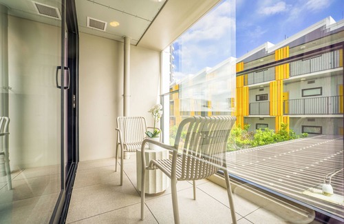 Auckland Central Business District House | City Studio with Pool