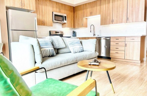 East Village Apartment | City View Apartment in Downtown!