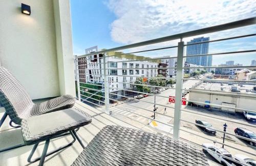 East Village Apartment | City View Apartment In Downtown