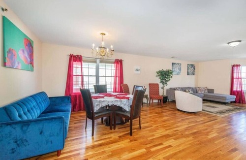 Ironbound District Apartment | CityLuxe Modern 3BR Near NYC + Free Parking.