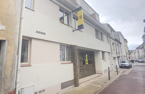 Villeneuve-sur-Lot Apartment | Cityroom