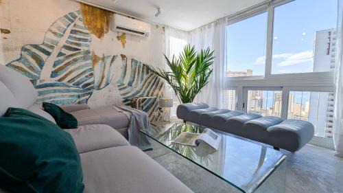Rincon de Loix Apartment | CIUDAD ANTENA blue sky apartment