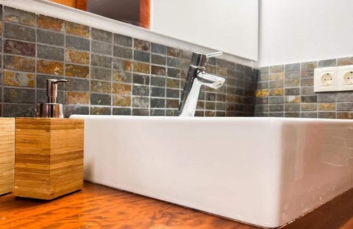 Old Town Apartment | Civaderia Catedral Bright And Modern Cathedral Tarragona Centre