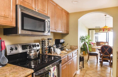 Cocoa Beach Condo | CK our super low rates for the fall in this 3 bedroom 2 bath direct ocean front