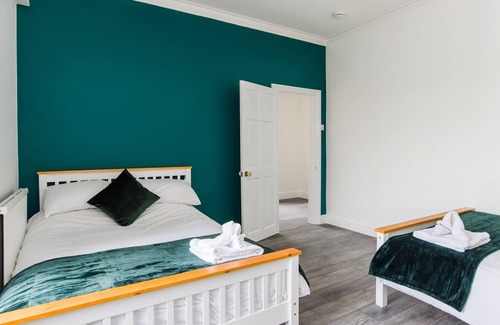 Newport Apartment | Clarence Heights