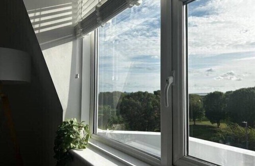 Portsmouth Apartment | Clarence Parade, A Panoramic Sea View Apartment