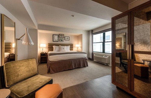 Gold Coast Hotel | Claridge House Chicago, Tapestry Collection by Hilton