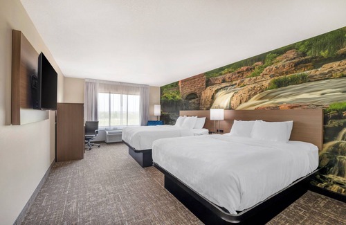 Buffalo Ridge Hotel | Clarion Pointe Sioux Falls Airport