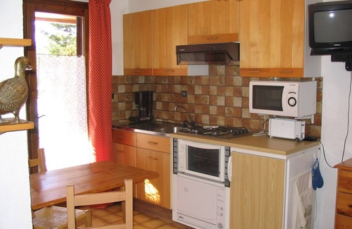 Notre-Dame-de-Bellecombe Apartment | Classified cottage in France * in Savoyard chalet, with view, AT THE FOOT OF THE SLOPES