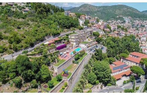 Pietra Ligure Apartment | Classic Appartement in Pietra Ligure