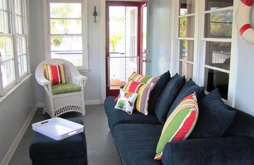 South Carolina Lowcountry House | Classic Beachwalk Home w/ Huge Large Sun Deck; Easy Beach Access; Cable TV/WiFi