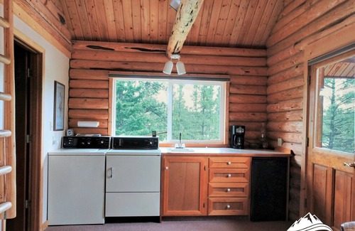Seeley Lake Cabin | Classic Creekfront Cabins in the Montana Mountains!