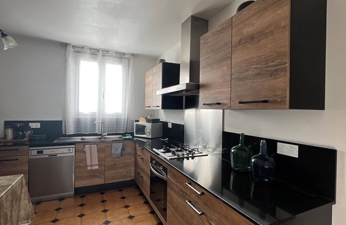 Lucciana House | Classic elegance and timeless charm: Maison de Caractère with garden