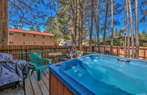 South Lake Tahoe Cabin | Classic Lake Tahoe Cabin in the heart of South Lake Tahoe.