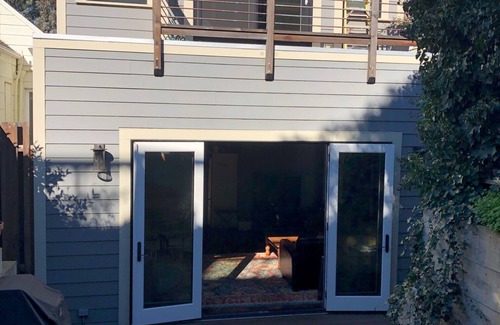 Bernal Heights House | Classic Victorian House in Sunny Neighborhood