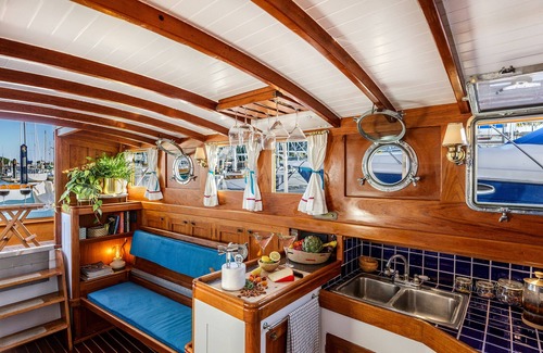 Sausalito Boat Rental | Classy, Century-Old San Francisco Bay Yacht