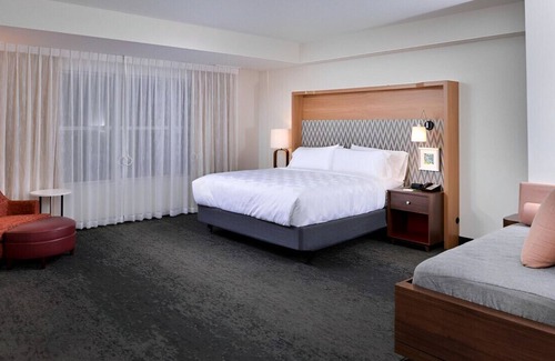 Farmington Hills House | Classy & Modern Suite! Ideal for a Restful Getaway