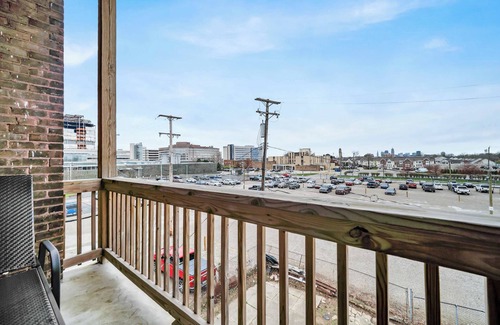 Hough Apartment | Cle Suites 2BR/1BA | 5 min Walk to Cle Clinic #9