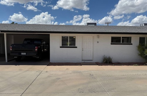 Mesa Apartment | Clean 2BR condo near Downtown Mesa - free parking