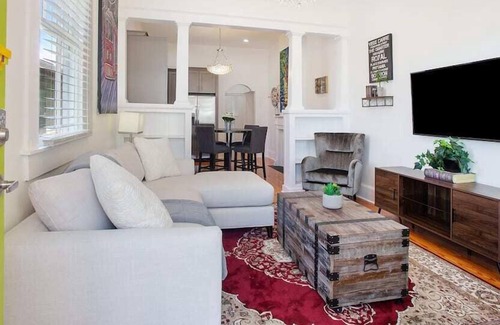 Mid-City House | Clean Concierge Serviced House Near French Quarter