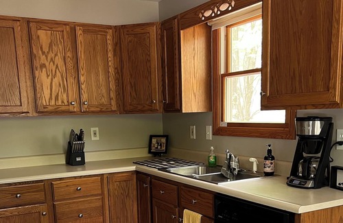 Lake City House | Clean, cozy home – walking distance to town and beaches!