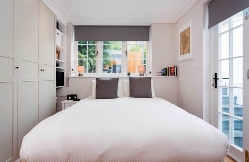 Larkhall House | Clean Slate, by Veeve
