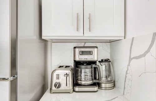 Manhattan Valley Apartment | Clean UWS 1BR w/Gym & Doorman, nr Central Park, by Blueground