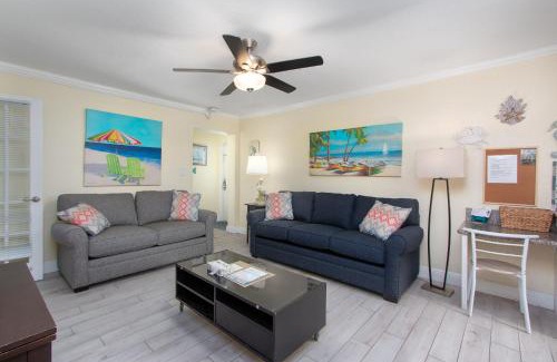 Clearwater Beach Resort | Clearwater Beach Suites 204