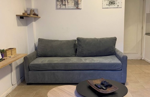 Mendoza Apartment | Cleopatra Department