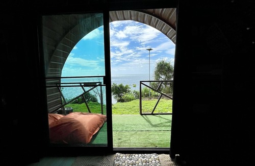 Bang Bao Bay Hotel | Cliff Cottage Resort